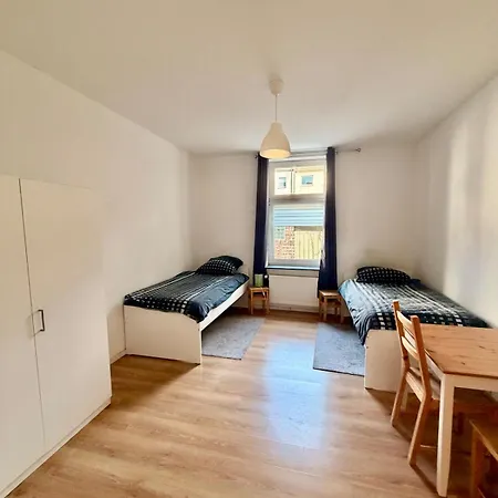 Apartmán Up To 6 Guests- Comfort 2- Furnished *