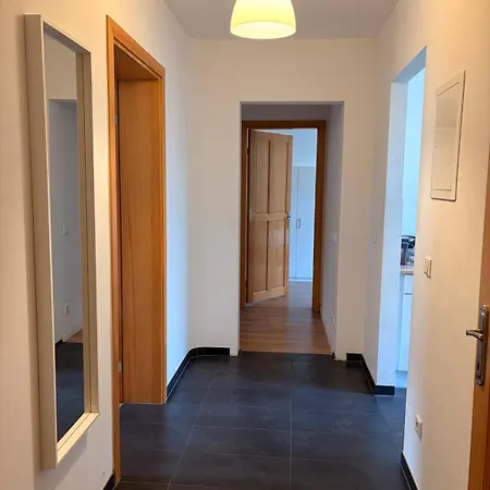 Apartmán Up To 6 Guests- Comfort 2- Furnished *